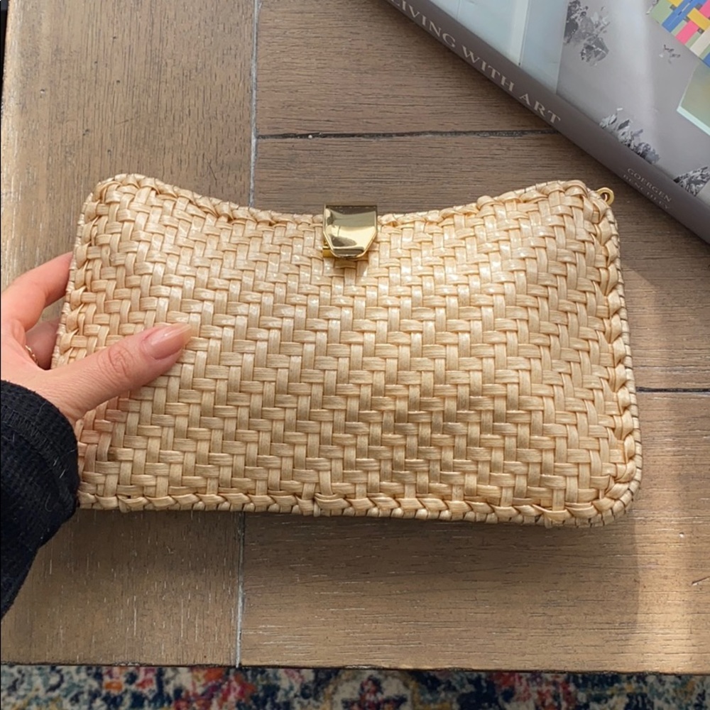 Straw Vintage Clutch